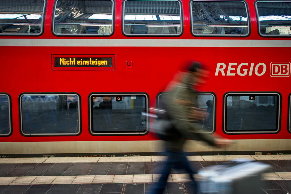 Der Vorfall ereignete sich in einer Regionalbahn vom hessischen Herborn in Richtung Dillenburg. (Symbolfoto)