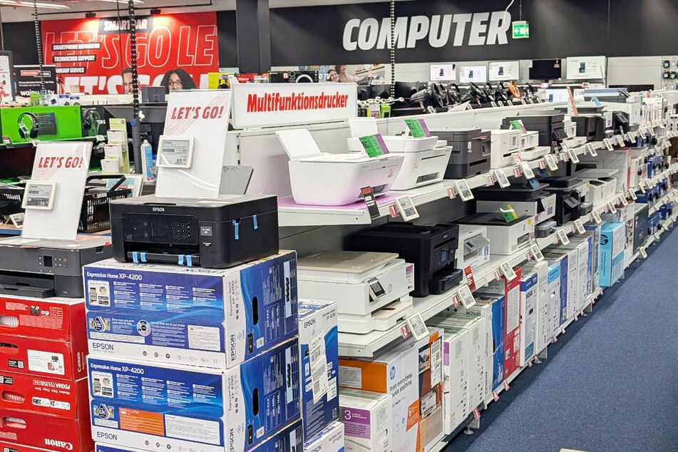 Aus Saturn wurde MediaMarkt: Zum Start gibt's viele Sonderangebote.