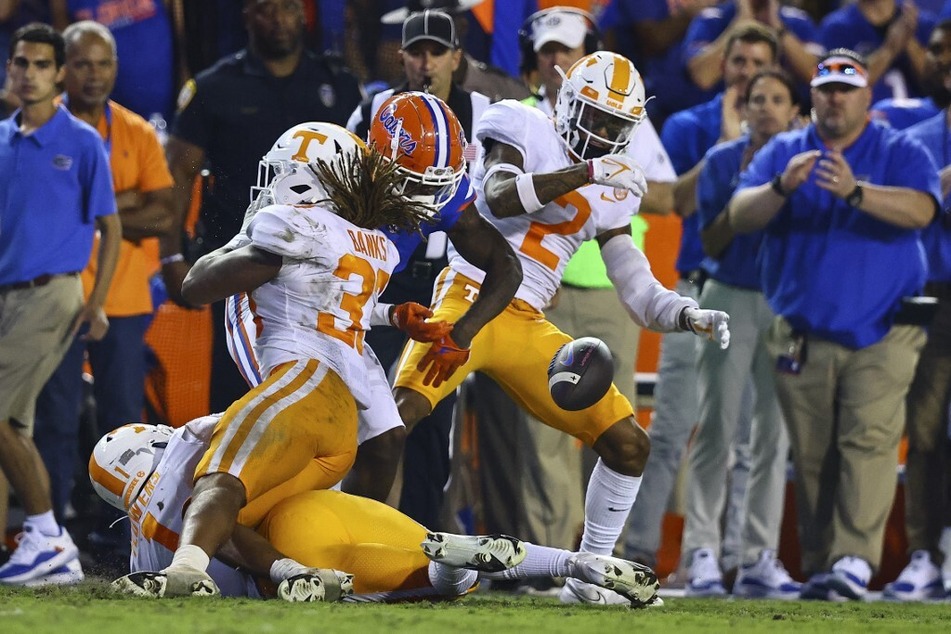 Tennessee leads the nation in both sacks and tackles for loss and will pose as a big threat to Florida's offense.