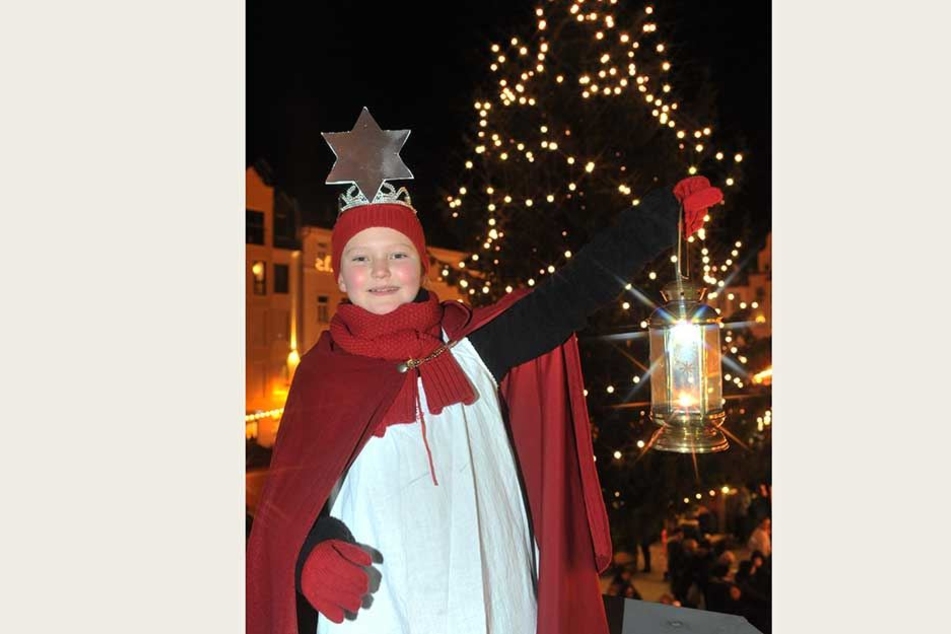 Alles beginnt mit dem "Licht'l-Umzug" am 27. November. Damit wird der Plauener Weihnachtsmarkt offiziell eröffnet.