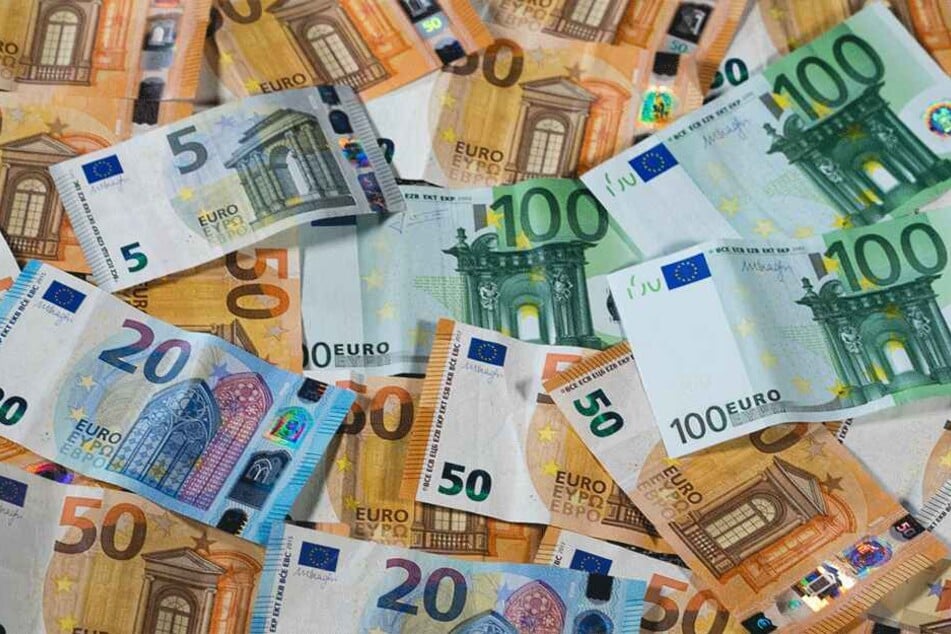 Die beiden Hauptgewinner aus Deutschland und Polen dürften sich über den Geldsegen riesig freuen (Symbolbild).