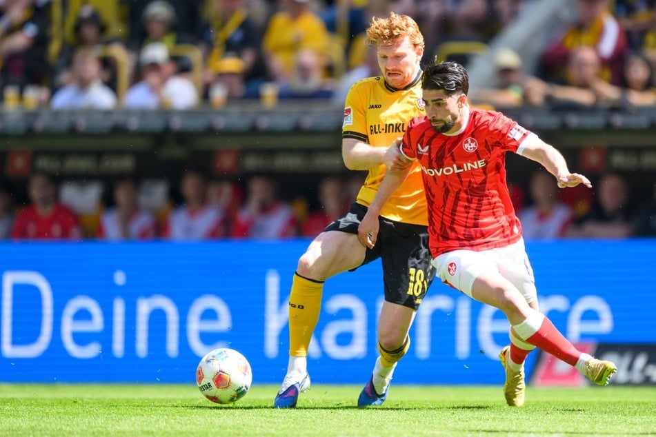 Robert Wagner (22, l.), so wie er sich in die Herzen der Fans gespielt hat: mit Willen, Leidenschaft und Einsatz im Zweikampf.