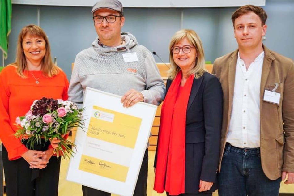 VW-Mitarbeiter aus Meerane wird ausgezeichnet: Jede freie Minute für die Flüchtlingshilfe