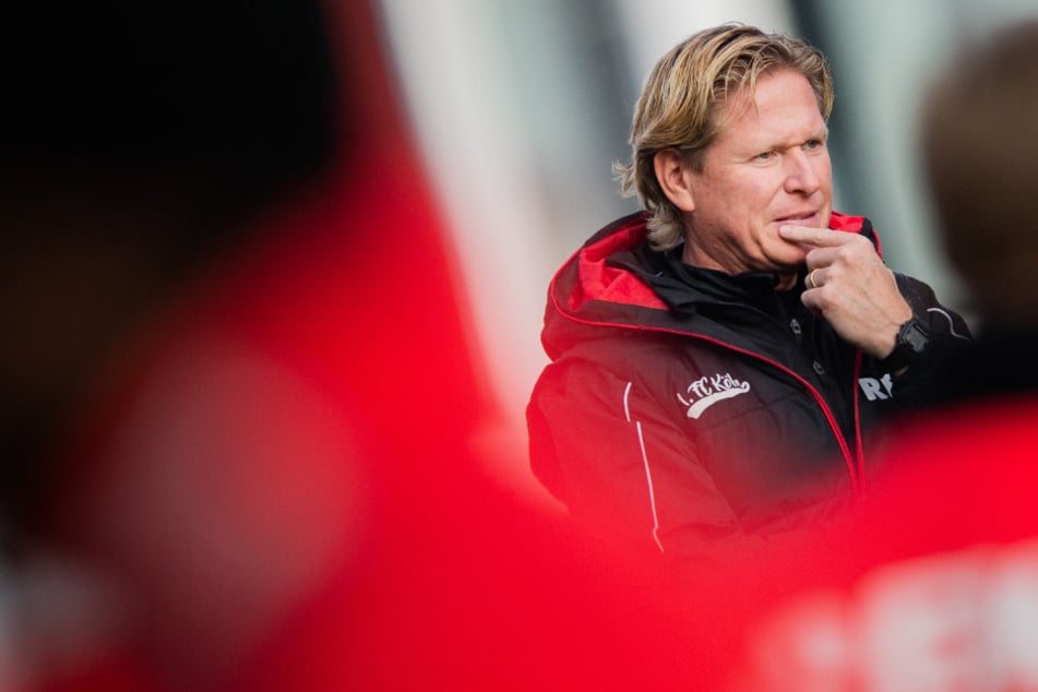 Markus Gisdol und der 1.FC Köln steigen am Montag wieder ins Training ein.