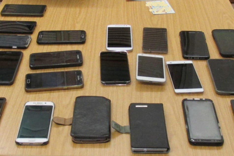 Wer jetzt sein Handy erkennt, kann sich bei der Polizei melden.