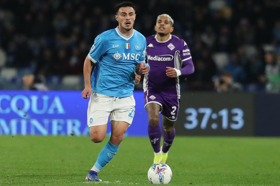 In dieser Spielzeit kam Elmas bereits 36 Mal für die Italiener zum Einsatz.