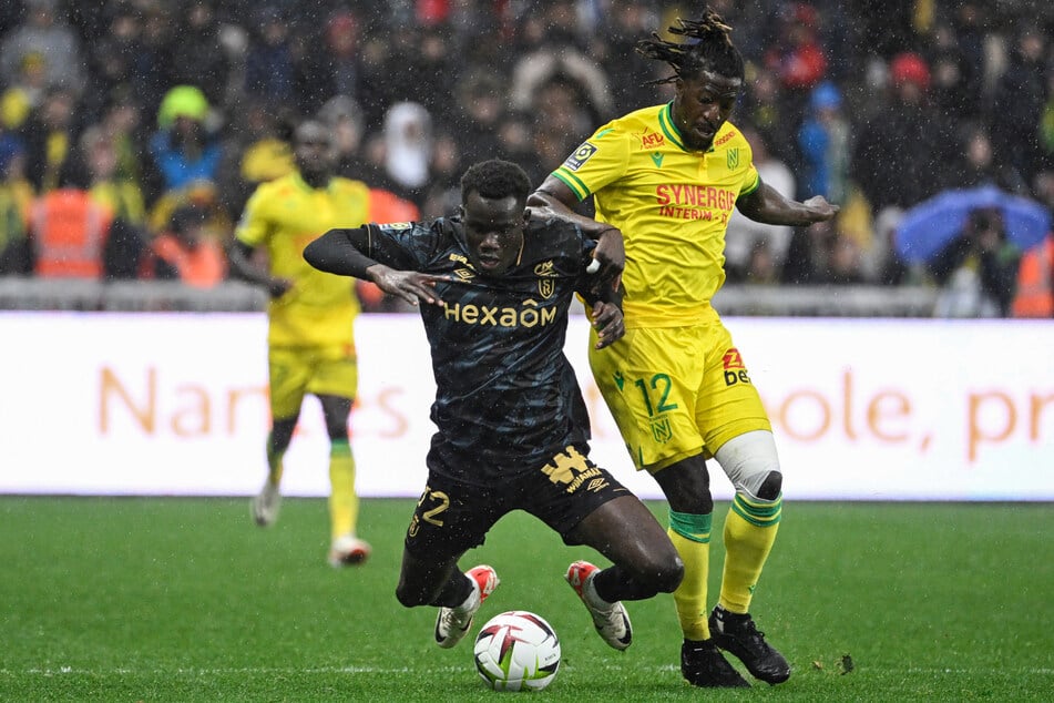 Abdoul Kone (20, l.), der aktuell noch für Stade Reims kickt, wurde im Winter schon von RB Leipzig verpflichtet.