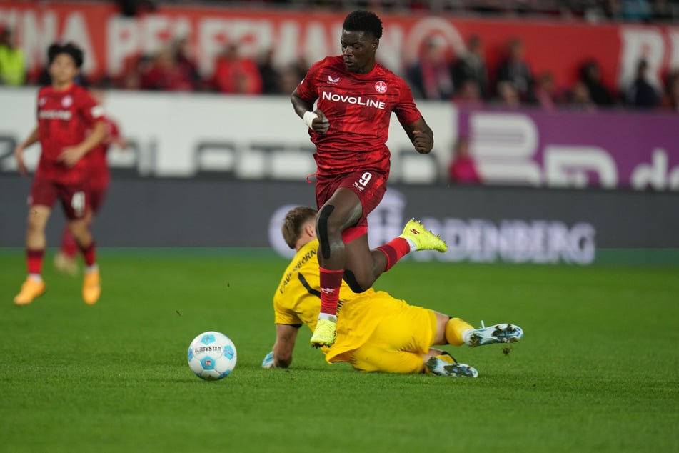 Ist Ragnar Ache (26) vom 1. FC Kaiserslautern ein möglicher Kandidat für Unions Sturm?