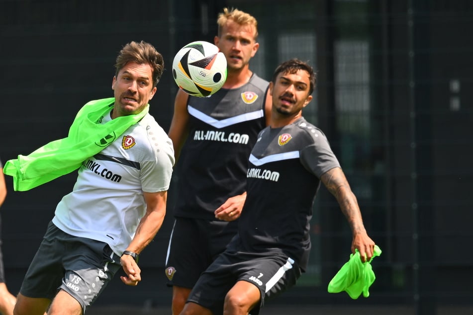 Gibt im jeden Training Vollgas und will das nun auch von seinen Jungs sehen: Dynamo-Trainer Thomas Stamm (41, l.). Er feiert seine Pflichtspiel-Premiere auf der Trainerbank der SGD.