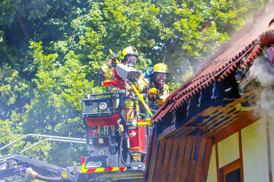 Die Feuerwehr war rund dreieinhalb Stunden lang im Einsatz.