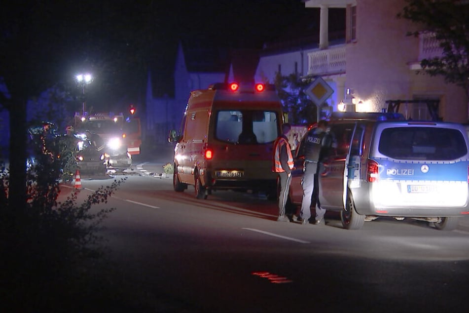 Die Wagen erlitten Totalschaden. Wie durch ein Wunder wurde jedoch niemand verletzt.