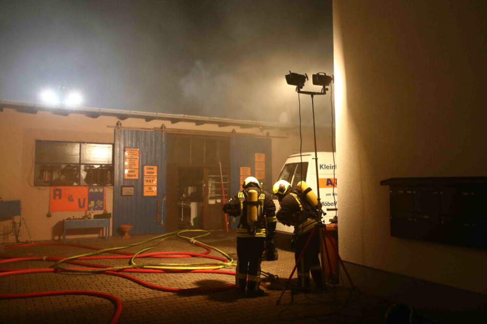 40 Feuerwehrleute waren stundenlang im Einsatz.