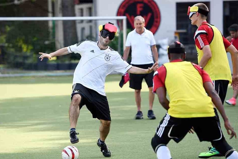Die deutsche Mannschaft landete bei der Blindenfußball-EM auf dem sechsten Platz.