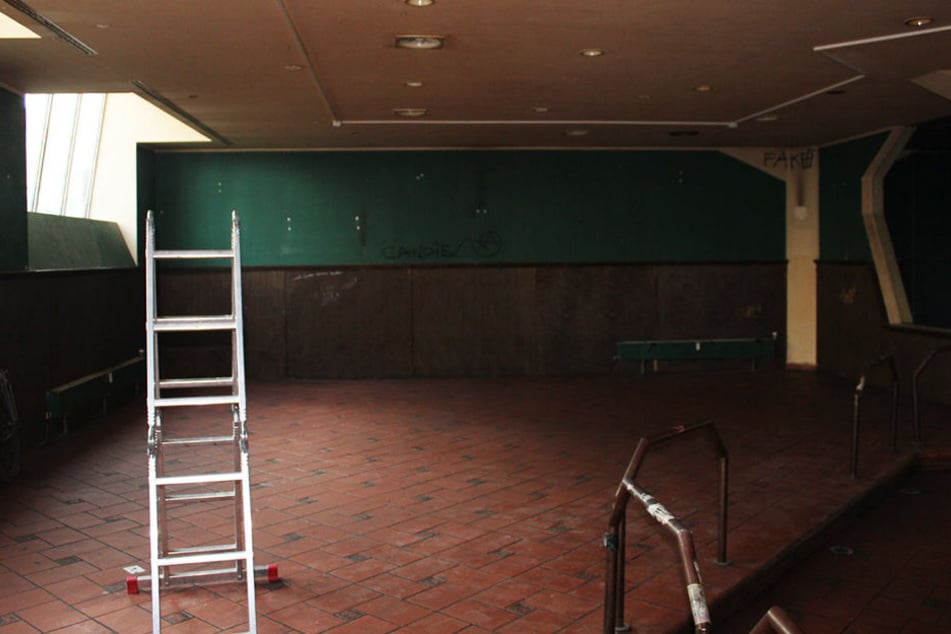 Nur noch gähnende Leere, da wo früher wilde Partys gefeiert wurden - das 4rooms in Reudnitz gehört der Geschichte an.