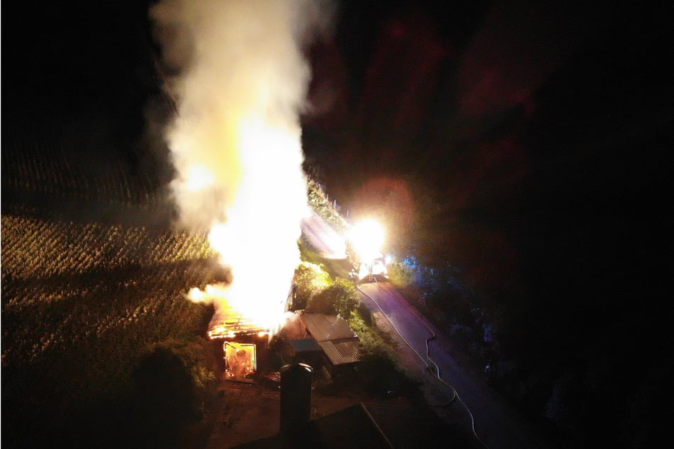 Um kurz nach Mitternacht stand eine Scheune in Warsleben in Brand.