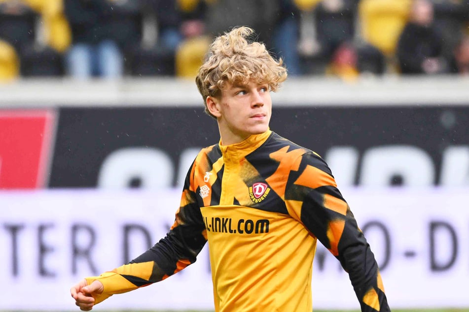 Der Blick geht nach oben: Jonas Oehmichen (19) will bei Dynamo Dresden richtig durchstarten.
