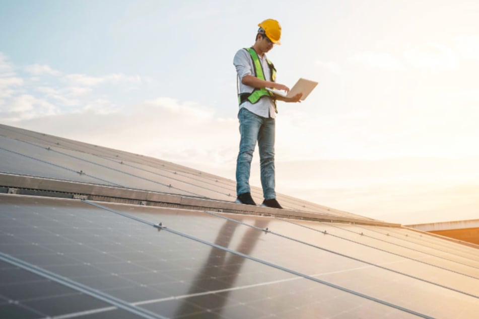 Leipziger Betrieb bietet neue Lösung für PV-Anlagen und Speicher