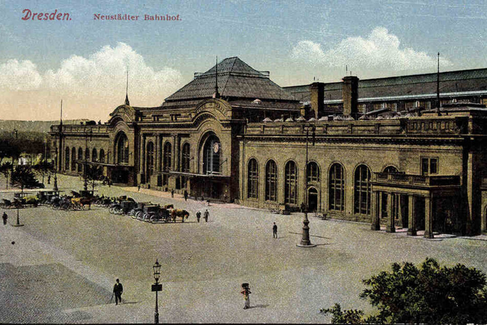 Während Pfotenhauers Amtszeit wurde der Schlesische Bahnhof eingeweiht. Heute ist hier der Neustädter Bahnhof.