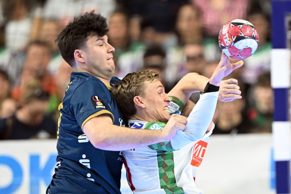 Besonders Gísli Kristjánsson (r., 26) bekam die Härte der Abwehr mehr als einmal zu spüren.