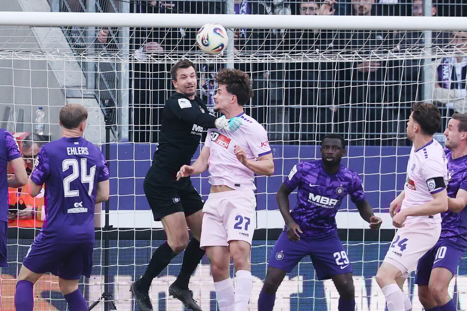 Kapitän Martin Männel (37) urteilte nach der Niederlage knallhart.