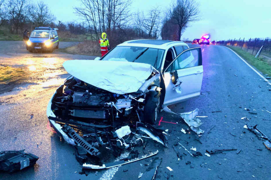 Vermutlich löste ein Vorfahrtsfehler den Verkehrsunfall aus.