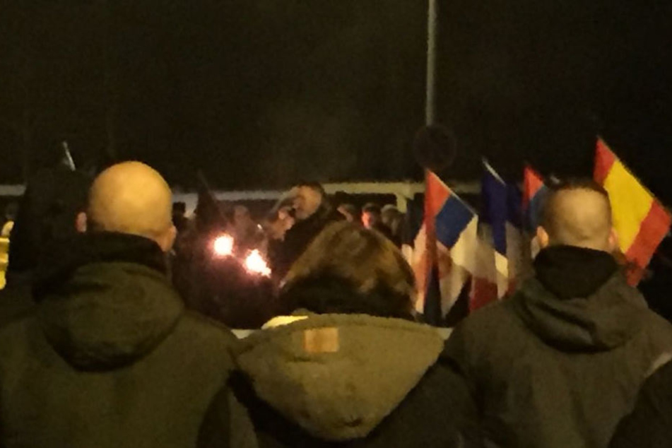18.15 Uhr: Der letzte Redner ist Thorsten Heise (er veranstaltet das Nazi-Festival in Ostritz).