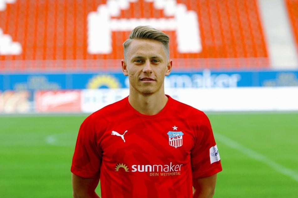 Der FSV-Spieler Sascha Härtel wird nach seiner schweren Verletzung vermutlich operiert.