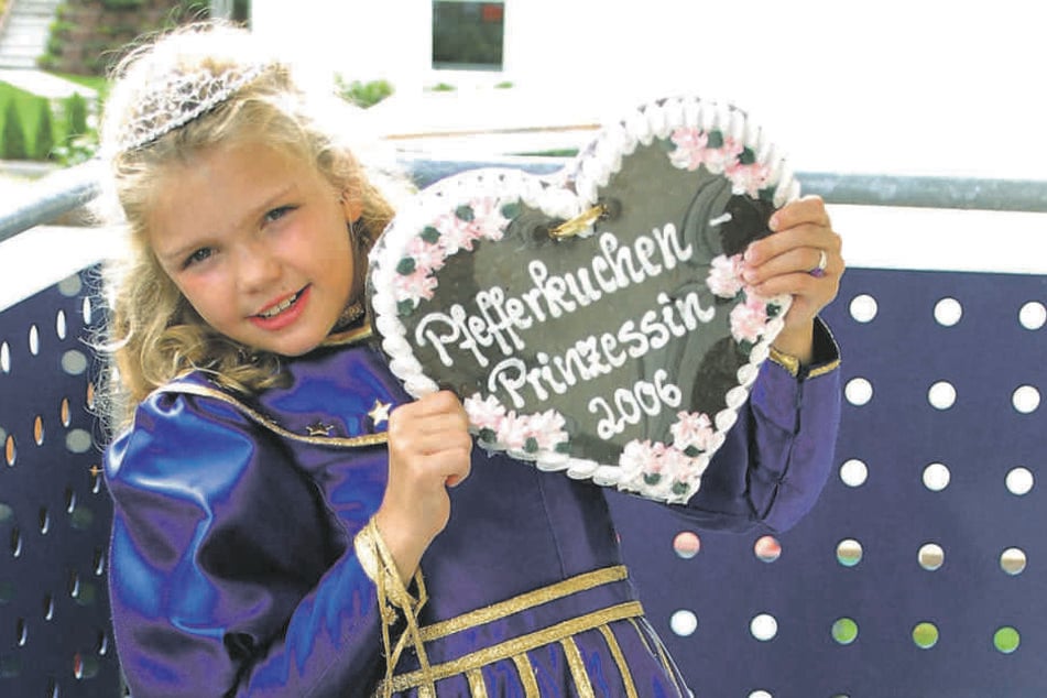 Mit acht Jahren wurde Linda Jung Dresdens 1. Pfefferkuchenprinzessin.