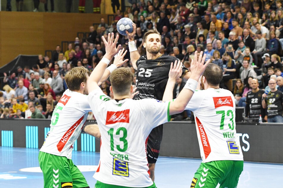Gemeinsam zum neunten Heimsieg: Noch gibt's Karten für das letzte Heimspiel am Samstag (7.6.) der Saison 2024/25.