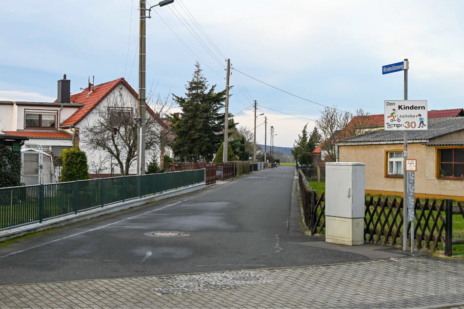 Im Windmühlenweg in Oschatz ereignete sich eines der tragischen Unglücke - ein 45-Jähriger überlebte nicht.