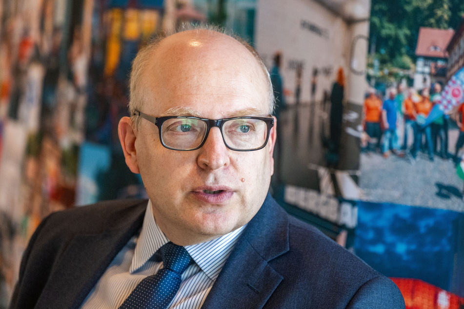 Oberbürgermeister Sven Schulze (50, SPD) erklärte, die Verträge mit dem Erzgebirgischen Tourismusverband seien schon aufgesetzt.