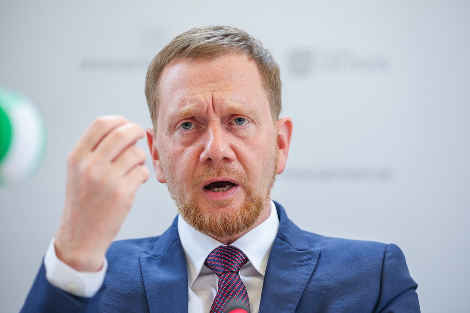 Ministerpräsident Michael Kretschmer (48, CDU) will das Asylrecht ändern.