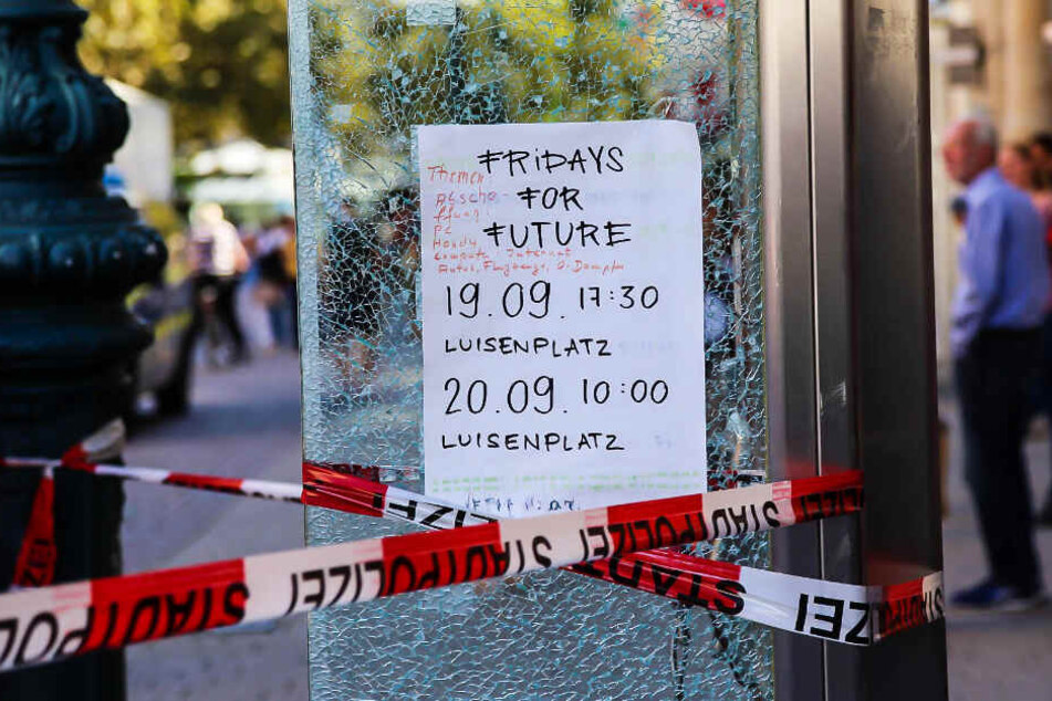 Bei der Aktion wurde auch auf zwei offizielle Versammlungen von "Fridays for Future" hingewiesen.