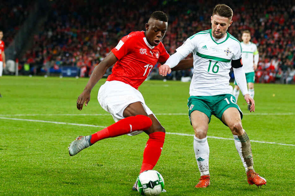 Edimilson Fernandes (l.) absolvierte bereits acht Länderspiele für die Schweiz.