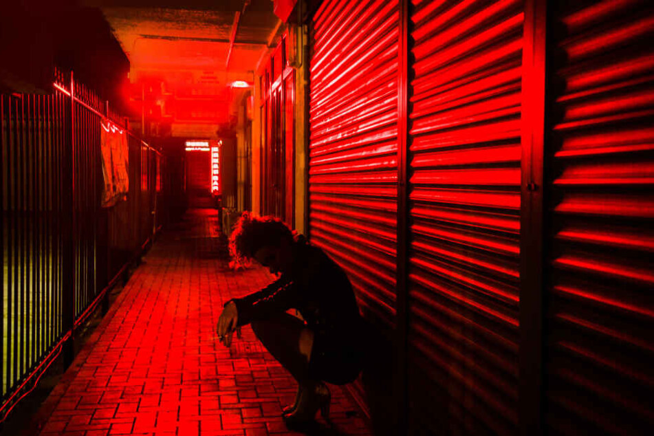 Loverboys drängen ihre Opfer in die Prostitution (Symbolbild).