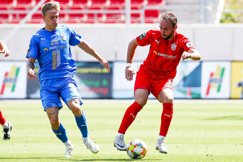 Fabio Viteritti (r.) war für Carl Zeiss Jena nicht in den Griff zu kriegen.