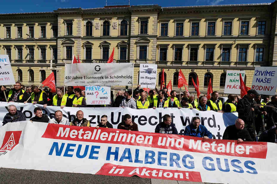 Im April solidarisierten sich die Mitarbeiter von Halberg-Guss noch mit ihren Kollegen von ES Guss Schönheide, die Misswirtschaft-Vorwürfe gegen Prevent erhoben. Jetzt hat es die Leipziger erwischt - ihr Werk soll geschlossen werden.