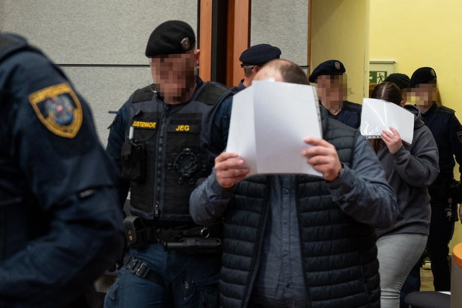 Sie ließen Sohn Elias (†3) verhungern: Eltern zu lebenslanger Haft verurteilt