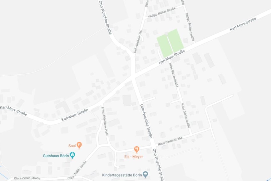 Der Unfall ereignete sich auf der Kreuzung Karl-Marx- und Otto-Nuschke-Straße.