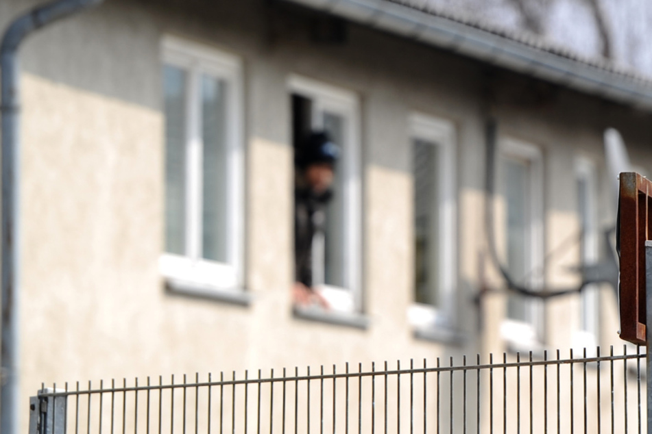 Messerattacke in Unterkunft: 23-Jähriger Asylbewerber in Lebensgefahr
