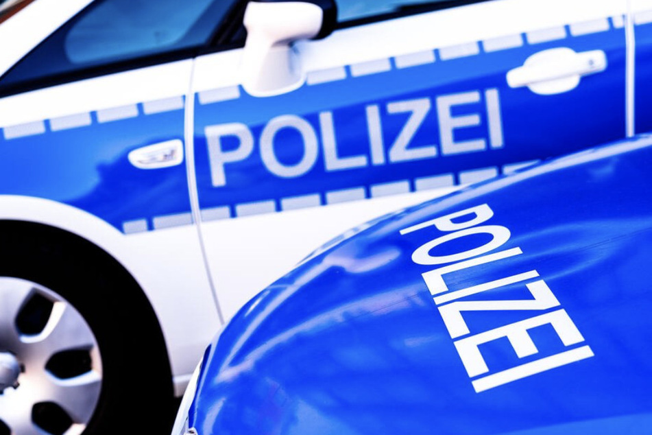 Die Polizei fahndet nun nach dem Erpresser mit Hammer - ein Bild von ihm findet Ihr unter dem angegebenen Link. (Symbolbild)