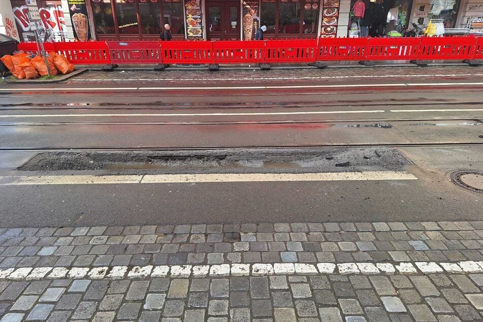 Bis Ende April sollen die Gleise wieder Instand gesetzt werden.