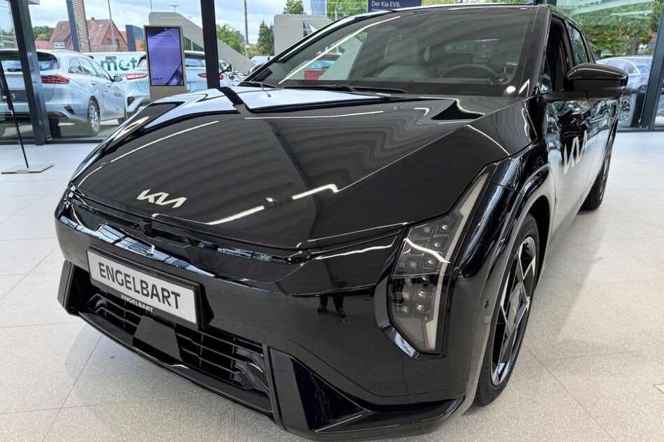 Überzeugt Euch selbst vom neuen KIA EV4 beim Autohaus Engelbart in Delmenhorst.