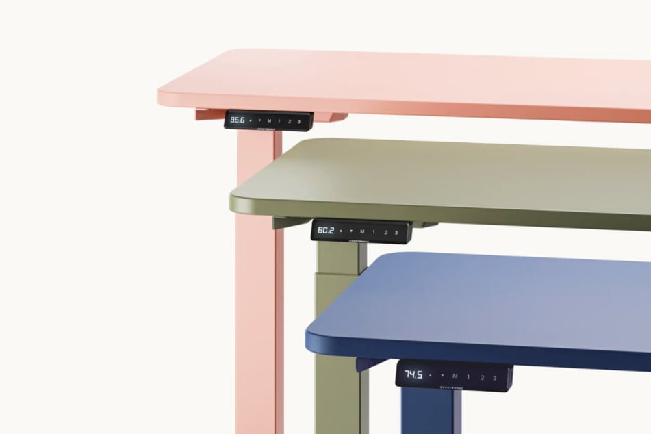 Auf Premium Schreibtische gibt's hier für kurze Zeit bis zu 50 Prozent Rabatt