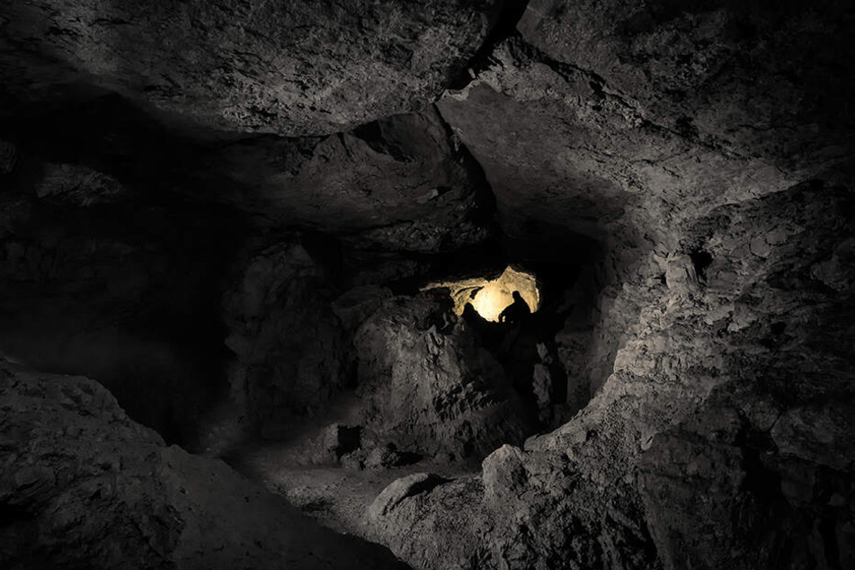 Mehrere Tage musste der 21-jährige Forscher in einer Höhle in Frankreich ausharren.