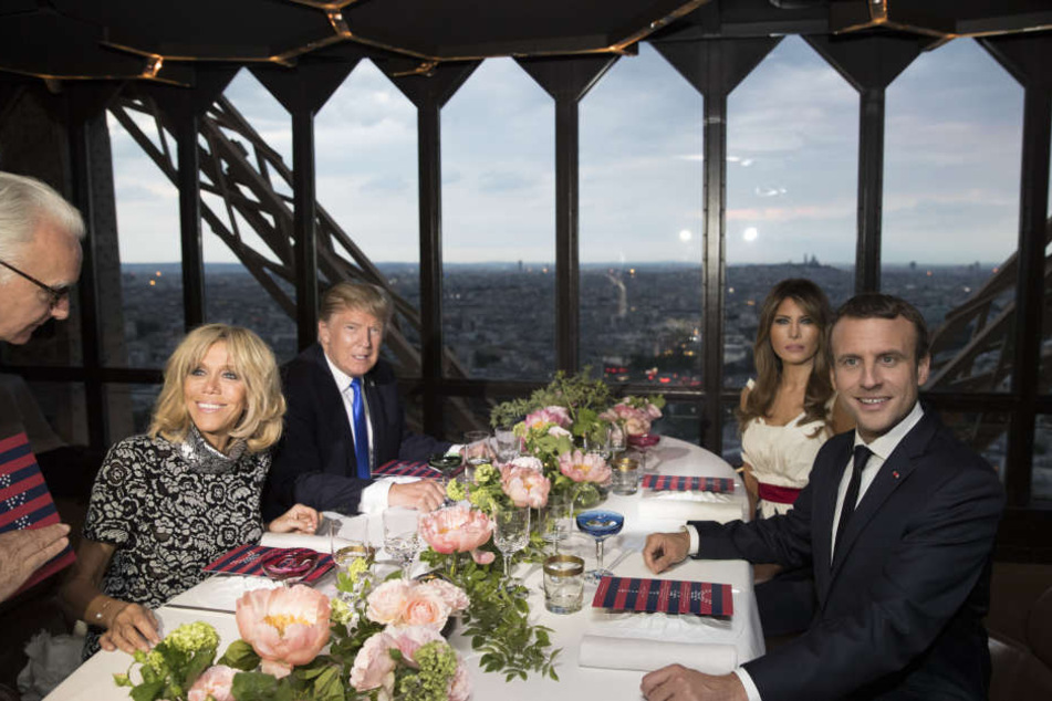 Die Ehepaare Trump und Macron dinierten am Donnerstag gemeinsam auf dem Eiffel Turm.