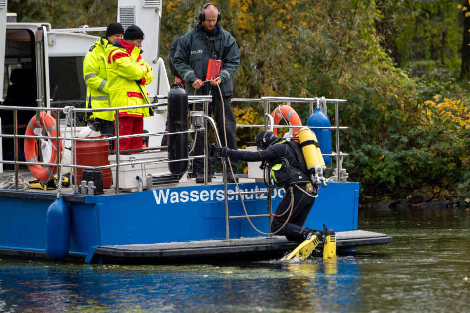 Die Polizei hat einen leblosen Körper aus der Havel geborgen. (Symbolbild)