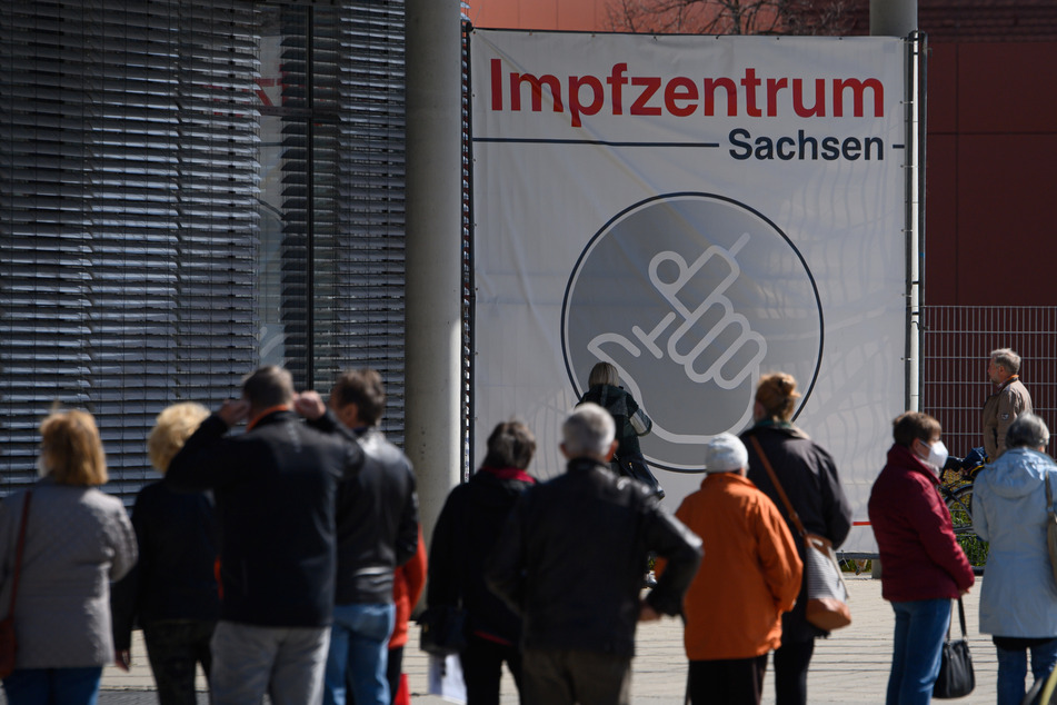 Das Impfzentrum in Dresden. Termine für die Schutzimpfung gegen das Coronavirus sind heiß begehrt.