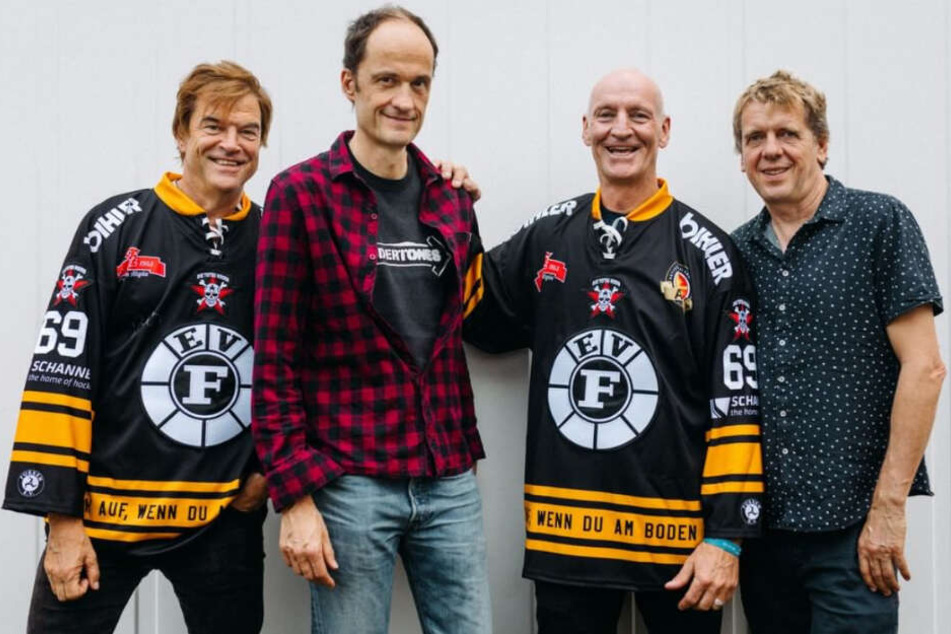 Die Toten Hosen unterstützen den EV Füssen.