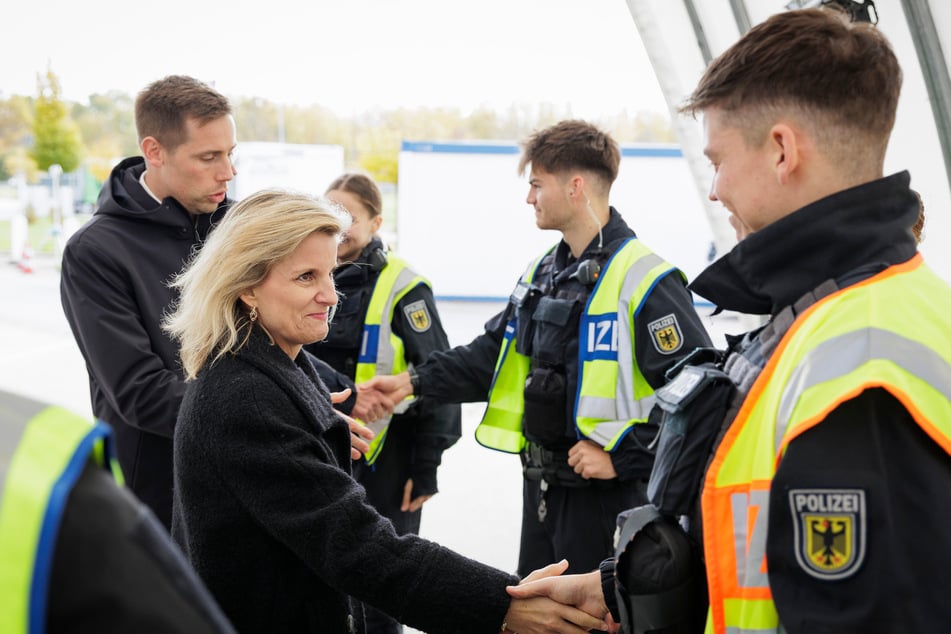 Daniela Ludwig (50, CSU), Parlamentarische Staatssekretärin beim Bundesministerium des Innern, war ebenfalls vor Ort dabei.